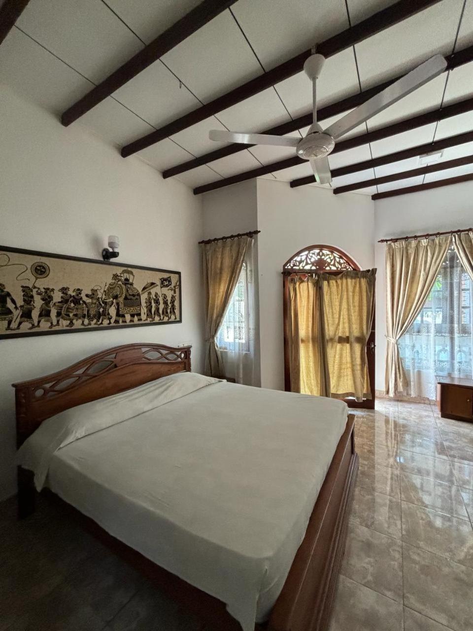 Village Inn Resort Negombo Quarto foto